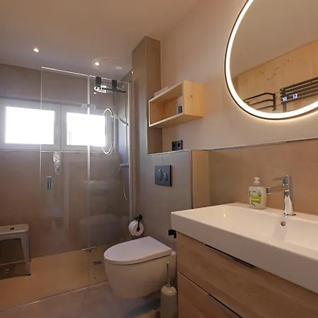 Appartement First-class Domizil Willingen-lodge Mit Eingezaeuntem Garten Und Spielplatz In Zentraler Top-lage!