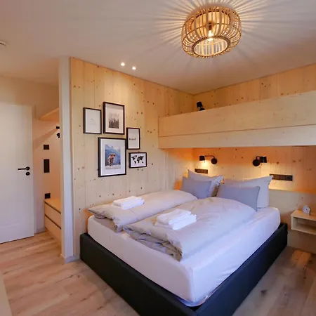 First-Class Domizil WILLINGEN-LODGE mit Garten in zentraler Top-Lage! Willingen (Upland)