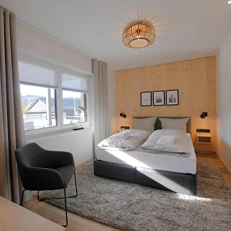 First-class Domizil Willingen-lodge Mit Eingezaeuntem Garten Und Spielplatz In Zentraler Top-lage! Appartement
