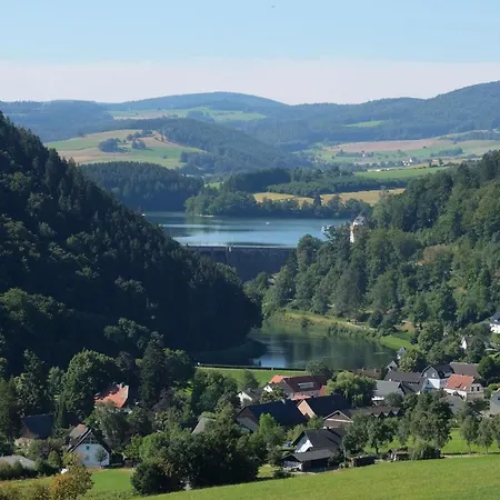 First-class Domizil Willingen-lodge Mit Garten In Zentraler Top-lage! Lägenhet