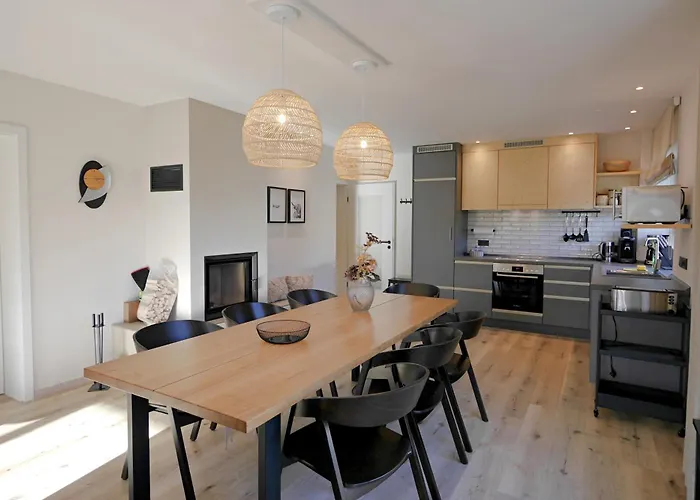 First-class Domizil Willingen-lodge Mit Garten In Zentraler Top-lage!